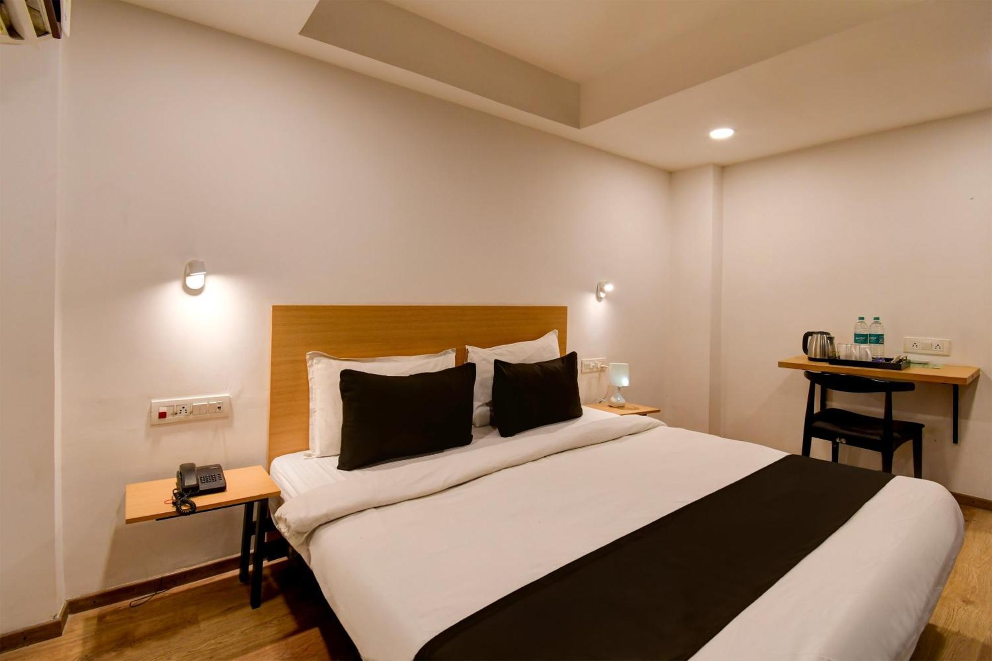 Super Townhouse City Centre 2 Downtown - Managed By Company Kolkata Exterior photo