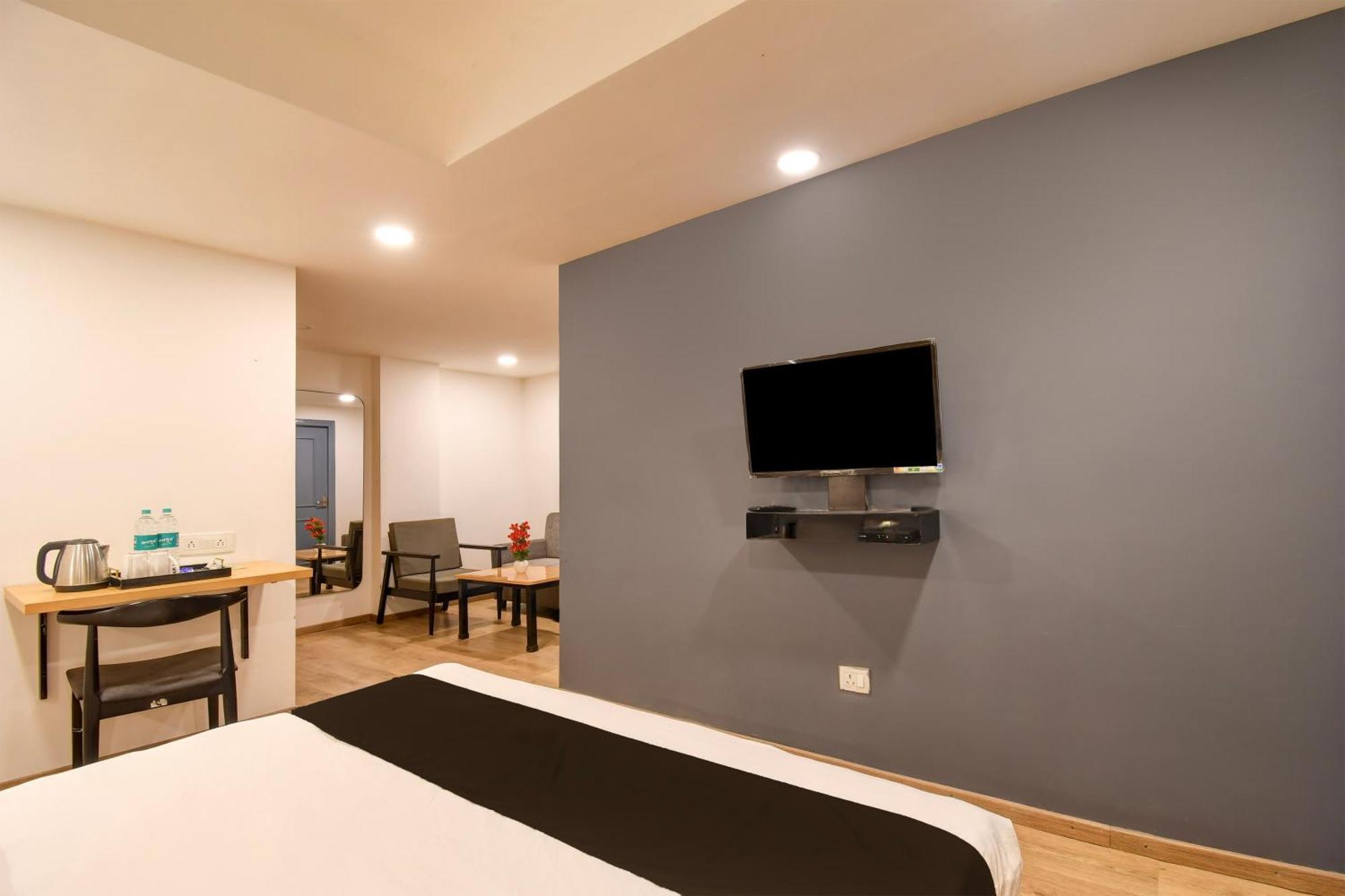 Super Townhouse City Centre 2 Downtown - Managed By Company Kolkata Exterior photo